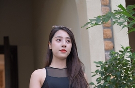 精选街拍 NO.0499 红石旅拍摄影作品 黑色瑜伽裤女孩 一筒[325P／522MB]