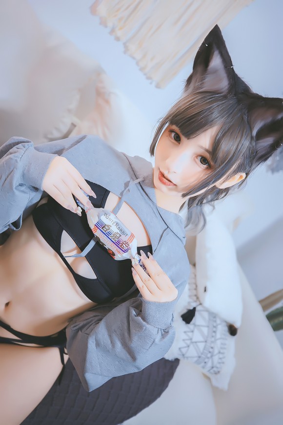 0.1.jpg