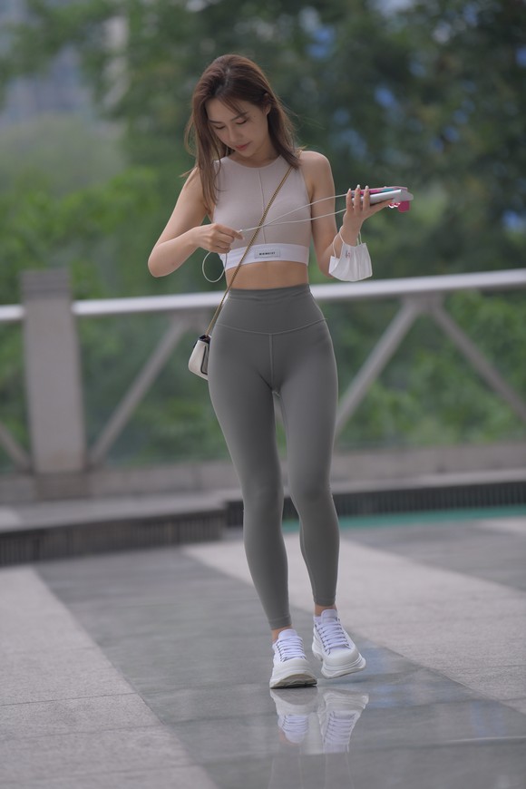 Ai5.jpg