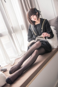 Coser@你的负卿 VOL.002 窗台制服 [19P-129MB]