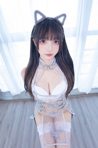 神楽板真冬 VOL.142 羞涩喵喵[75P-179.69MB]