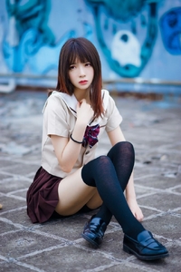 Coser@疯猫ss VOL.028 丝袜狂想曲(伞)-42P-573M