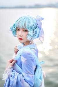 Coser@阿包也是兔娘 VOL.004 lolita蓝裙[9P／144MB]
