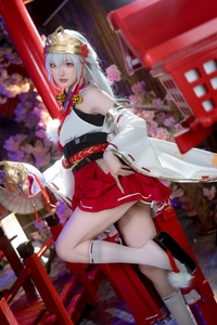 Coser@阿包也是兔娘 VOL.083  巫女浴池[58P-1V-940.6M]