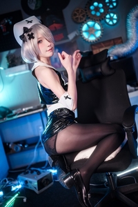 Coser@阿包也是兔娘 VOL.047 03月舰长 阿包护士 [48P-1.09GB]