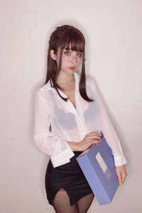 Rioko凉凉子 VOL.061 教师自拍[18P／41MB]